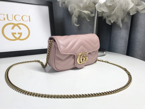 激安グッチバッグコピー側面デザイン